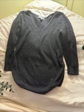 Maternity Old Navy Women's V-Neck Textured Sweater - Charcoal Gray